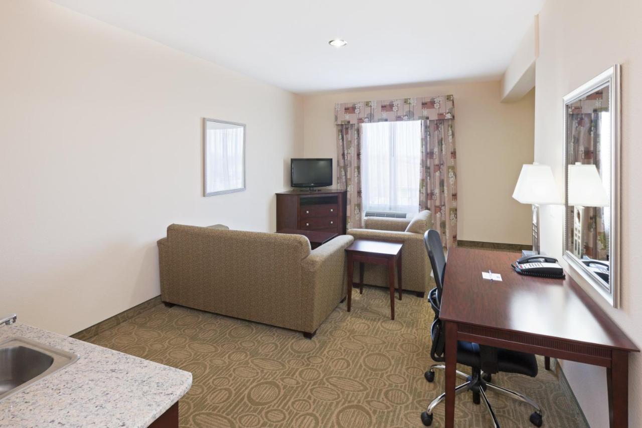Holiday Inn Express & Suites Brownfield Buitenkant foto