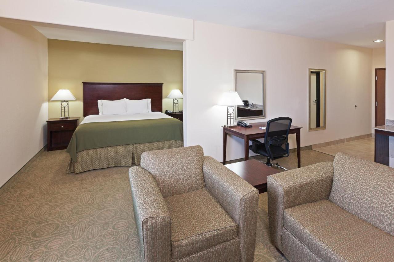 Holiday Inn Express & Suites Brownfield Buitenkant foto